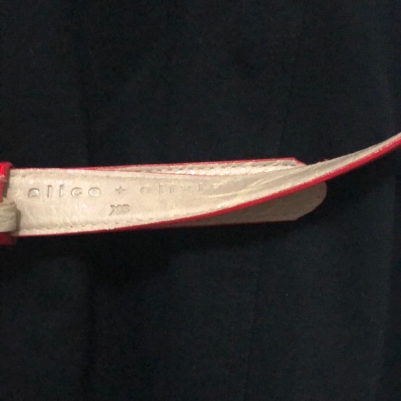 Pre-loved Alice + Olivia Striped Belted Black/White Dress in Medium! - Picture 4 of 6